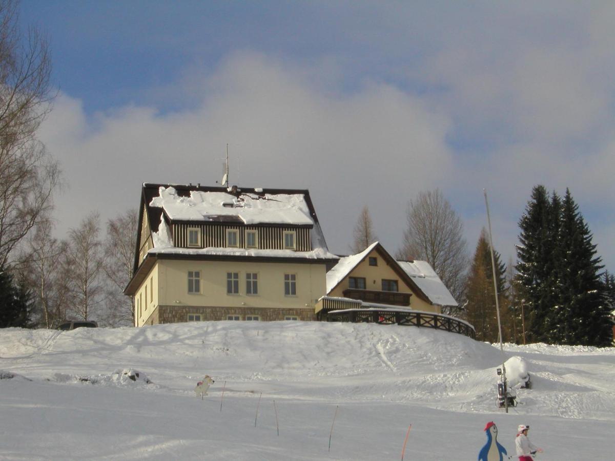 Minerva Hotel Špindlerŭv Mlýn Luaran gambar