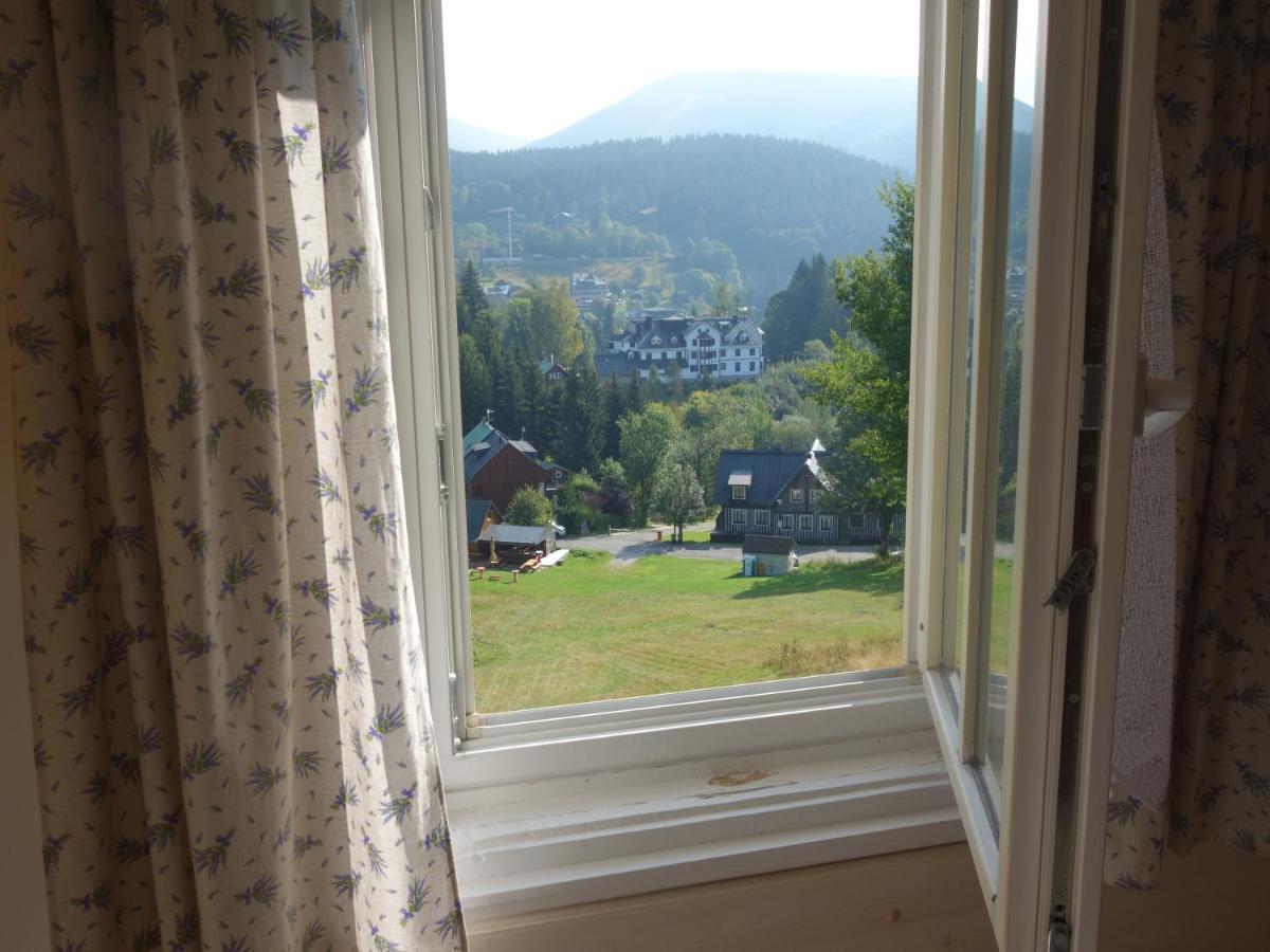 Minerva Hotel Špindlerŭv Mlýn Luaran gambar