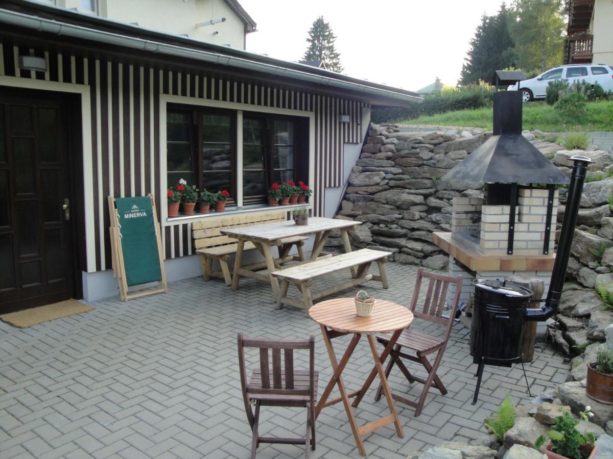 Minerva Hotel Špindlerŭv Mlýn Luaran gambar