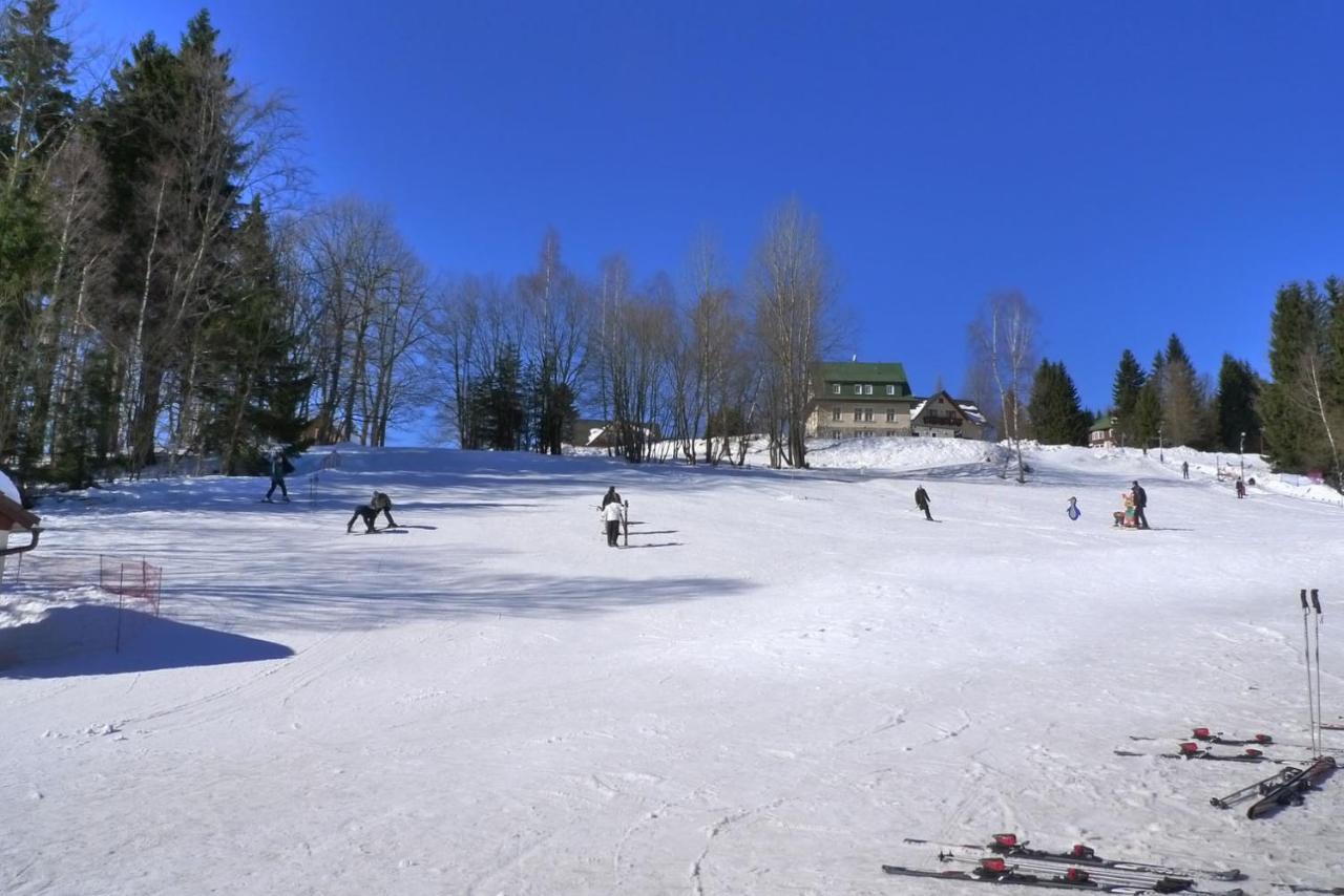 Minerva Hotel Špindlerŭv Mlýn Luaran gambar